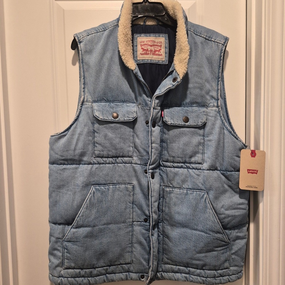 Levis Mens Denim Puffer Vest Sherpa Collar Light Wash Quilted Rugged Classic
